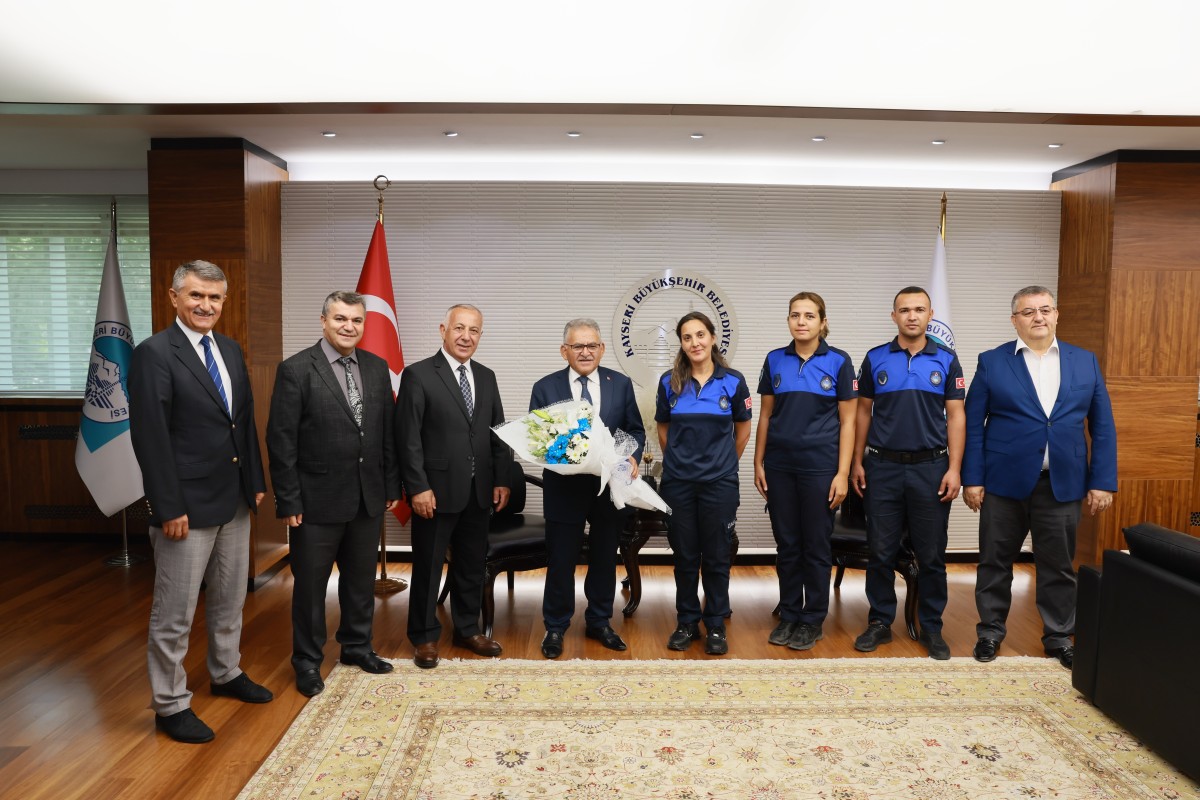 BÜYÜKŞEHİR ZABITASI’NDAN BAŞKAN BÜYÜKKILIÇ’A 196. YIL DÖNÜMÜ ZİYARETİ