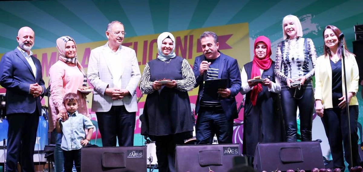 KOCASİNAN BELEDİYESİ'NDEN  YAMULA'DA MUHTEŞEM PATLICAN FESTİVALİ