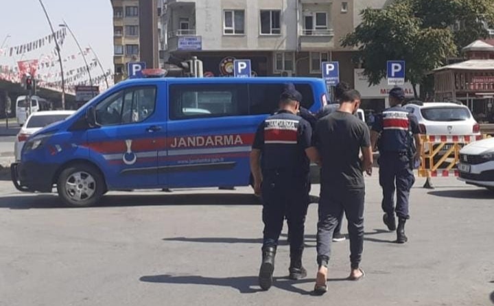 JANDARMADAN HIRSIZLARA YÖNELİK OPERASYON: 2 GÖZALTI