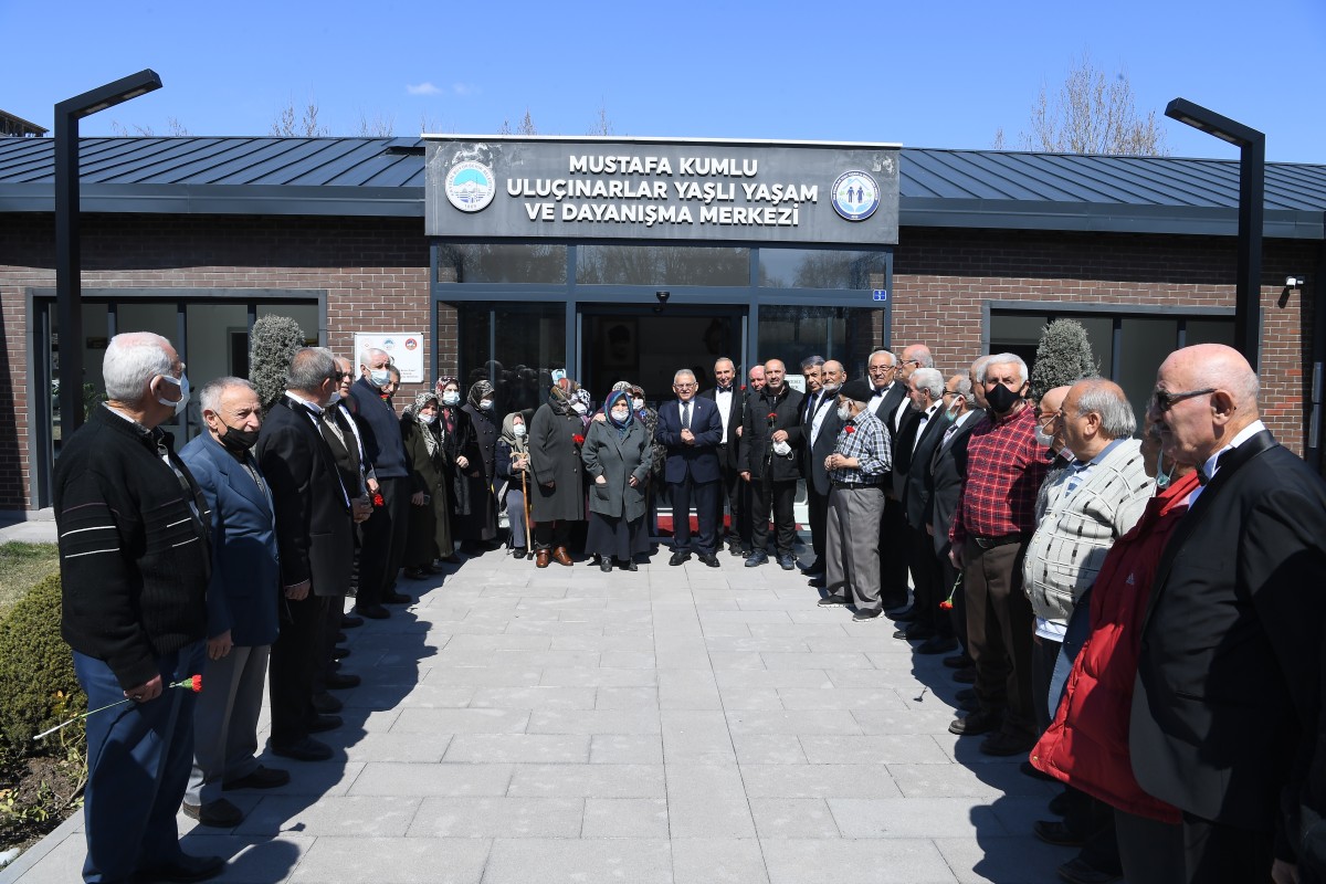 BÜYÜKŞEHİR, ULU ÇINARLARI DÜNYA YAŞLILAR GÜNÜ’NDE TİYATRO VE KONSER İLE BULUŞTURACAK
