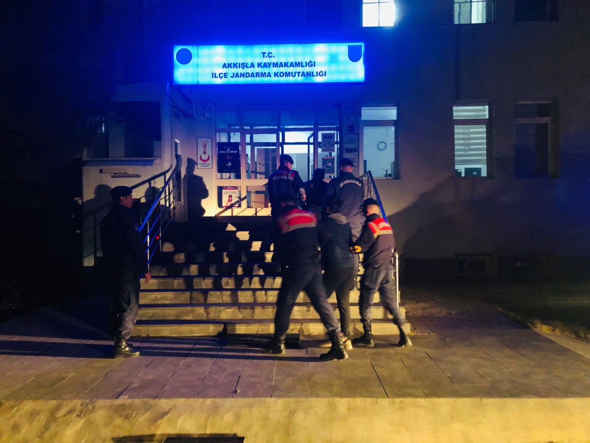 Jandarma Evden Hırsızlık Olayını Çözdü 