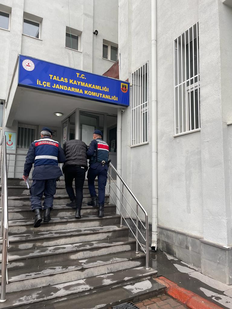 TALAS'TA EVDEN HIRSIZLIK OLAYLARI ÇÖZÜLDÜ