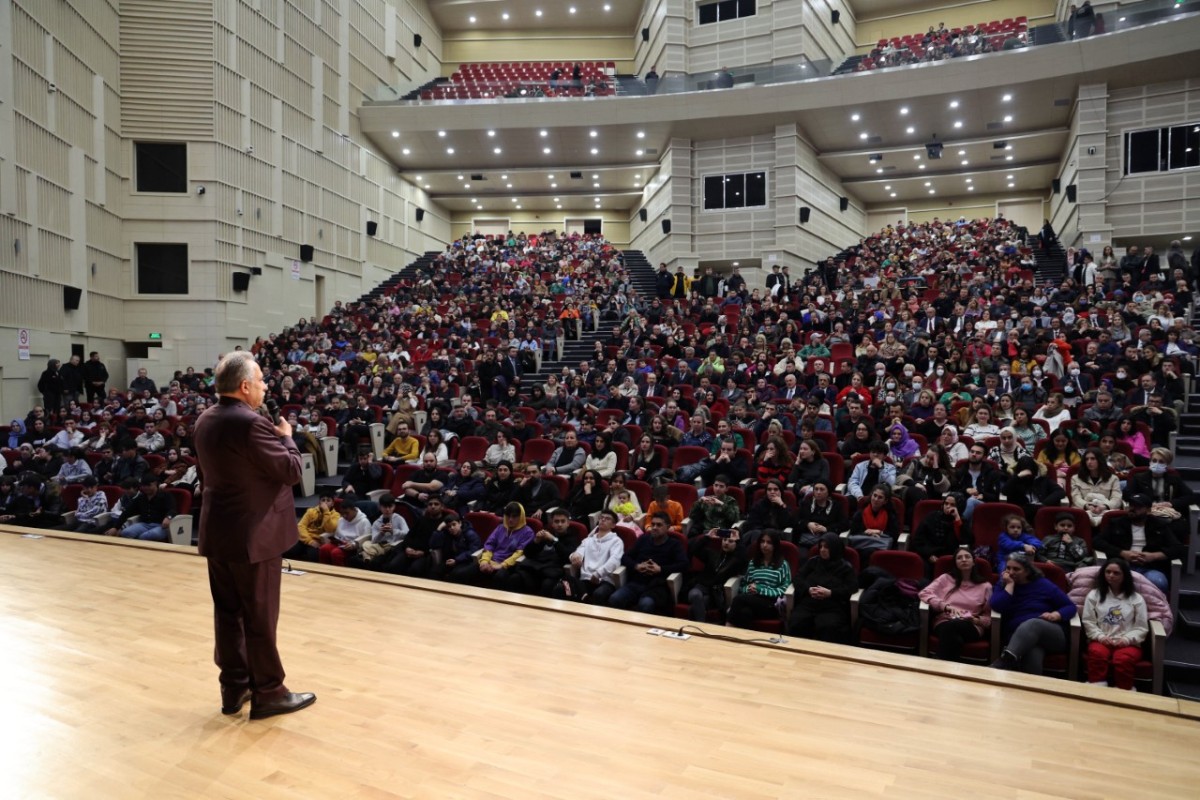 TALAS'TA MUHTEŞEM TAKSİM TRİO KONSERİ