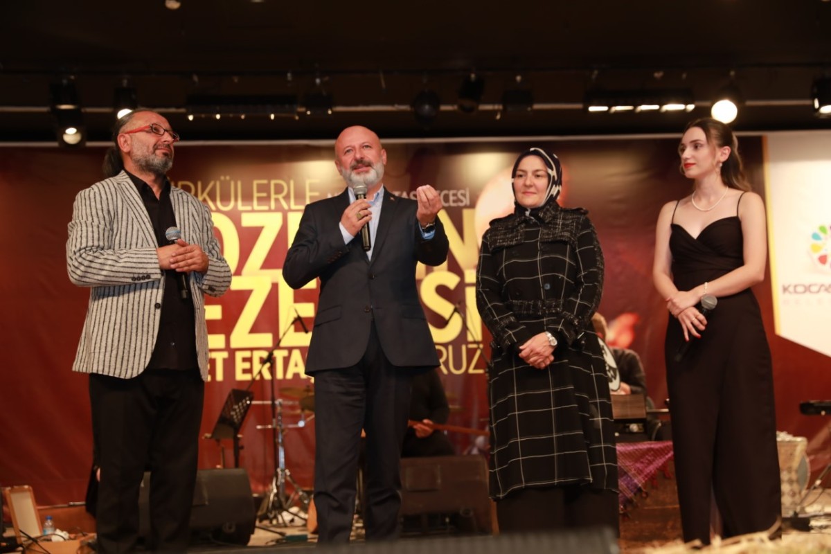 BAŞKAN ÇOLAKBAYRAKDAR, TÜM KAYSERİLİLERİ KONSERE DAVET ETTİ