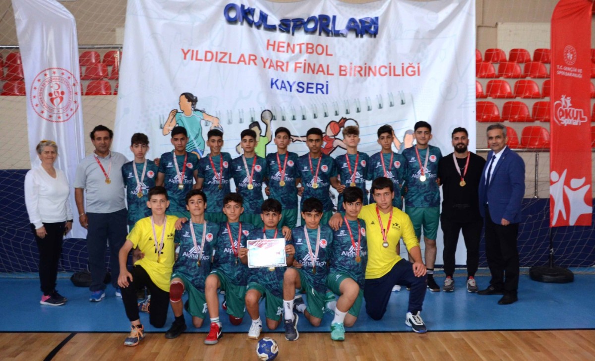 Okul Sporları Yıldızlar Hentbol Yarıfinal Müsabakaları Kayseri’de Sona Erdi