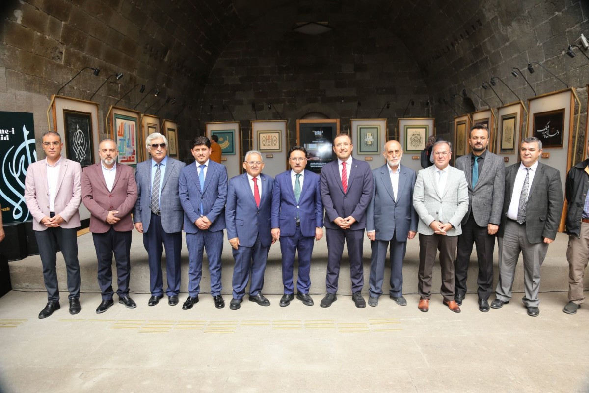 “KELİME-İ TEVHİD” HAT ESERLERİ SERGİSİ’NİN SEKİZİNCİ DURAĞI KAYSERİ 