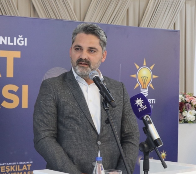 BAŞKAN FATİH ÜZÜM'ÜN CUMHURİYET MESAJI 