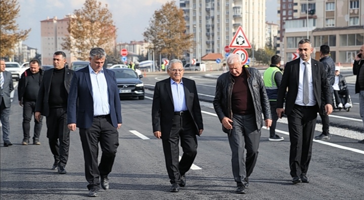  OSB’YE NEFES OLACAK YENİ YOL TRAFİĞE AÇILDI