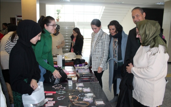 NNYÜ’DE LÖSEMİLİ ÇOCUKLAR YARARINA KERMES DÜZENLENDİ