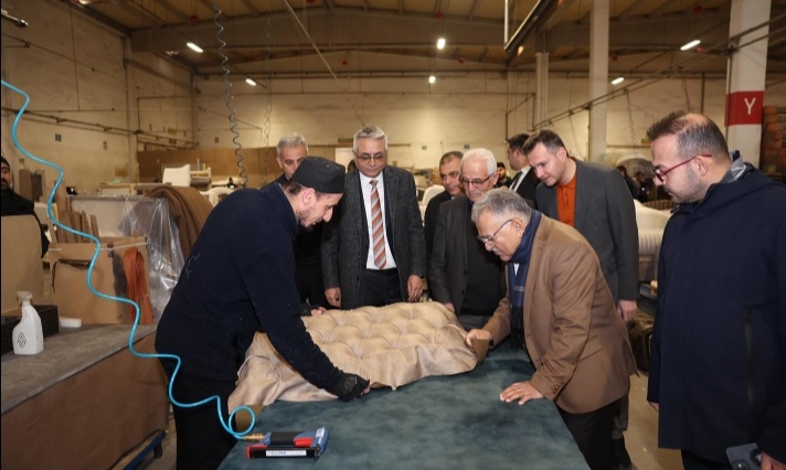 BAŞKAN BÜYÜKKILIÇ’TAN OSB’DE “FABRİKA” ZİYARETLERİ