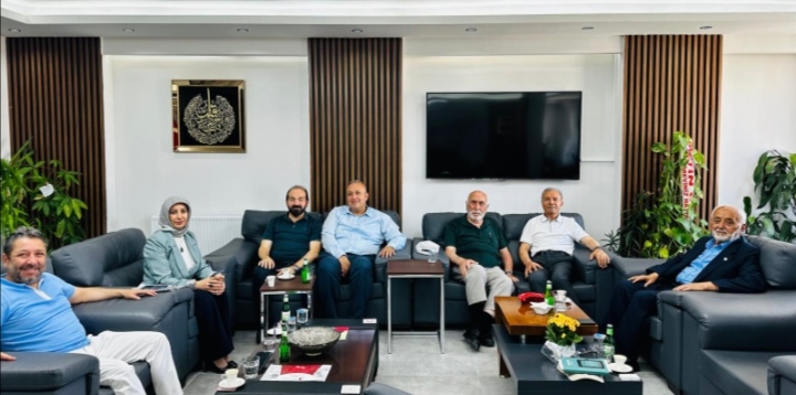 HAYIR KURUMLARI KIZILAY DA TOPLANDI