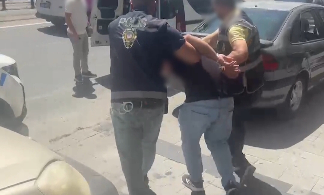 11 Yıl hapis cezası bulunan firari şahıs yakalandı