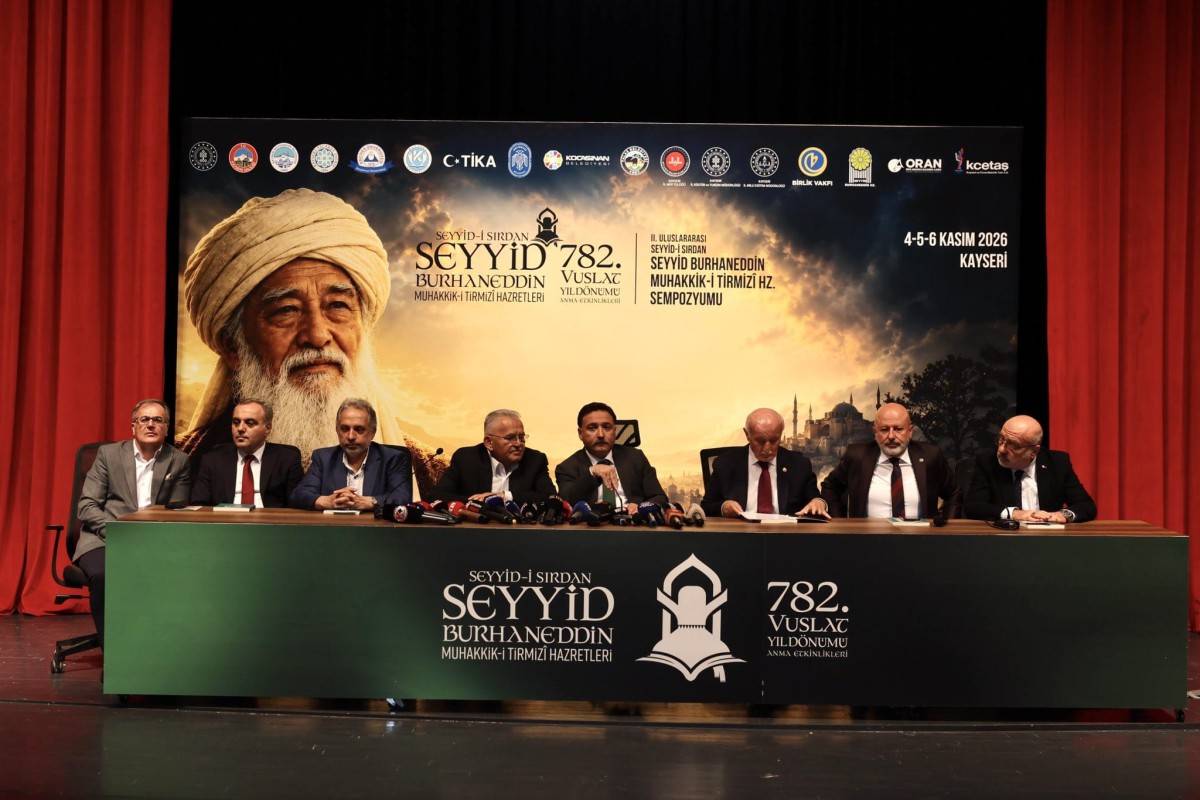 Yaşar Karayel'den Dikkat Çeken Çağrı: Mevlânâ'nın Asıl Mimarını Yeterince Tanımıyoruz
