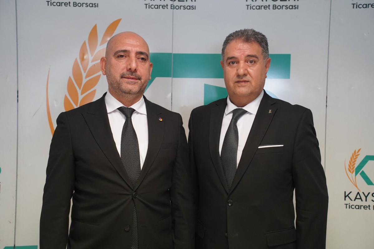 KAYSERİ TİCARET BORSASI’NDA GÖREV DAĞILIMLARI BELLİ OLDU