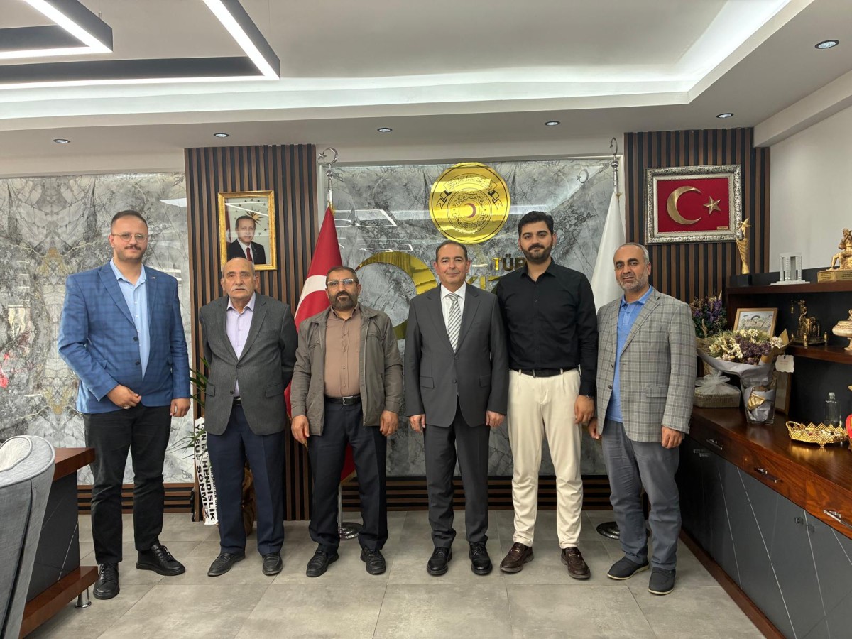 MAZLUMDER KAYSERİ ŞUBESİNDEN KIZILAY VE YEŞİLAY’A HAYIRLI OLSUN ZİYARETİ