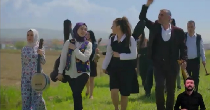 Bu Alemde Reisi Tek Geçerim